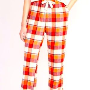 Mid-Flannel Pajamas pants for women. Size S, Color Red Madras. New with tags